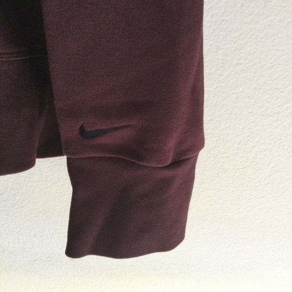 NIKE Women's Plus Versa Crew Embossed Crop Training Sweatshirt Sz 3X - Picture 6 of 13